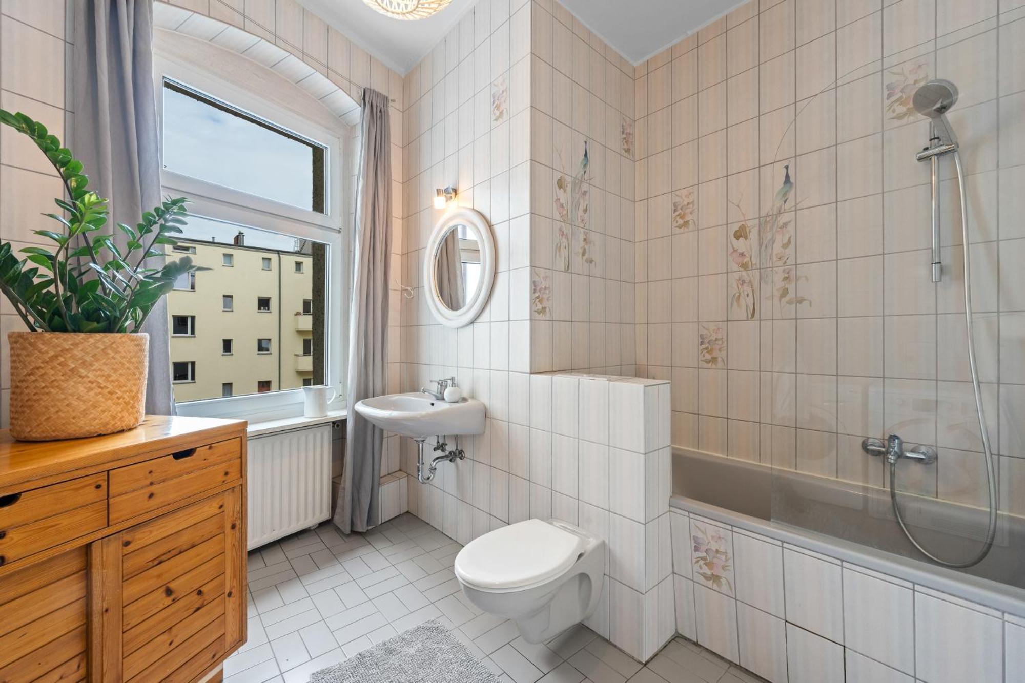 Wilhelmshavener 3Br In Downdown Moabit Berlim Exterior foto